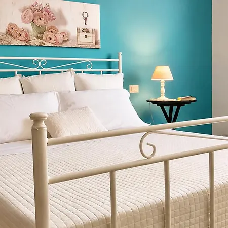 La Casa Piu Bella بيت للعطل كوستوناتشي
